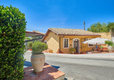 Casa Vacanze Villa Villa Dinira